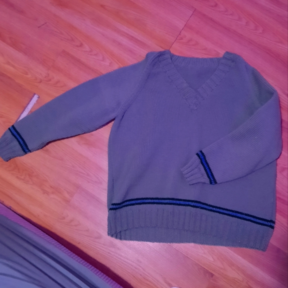 Knit sweater